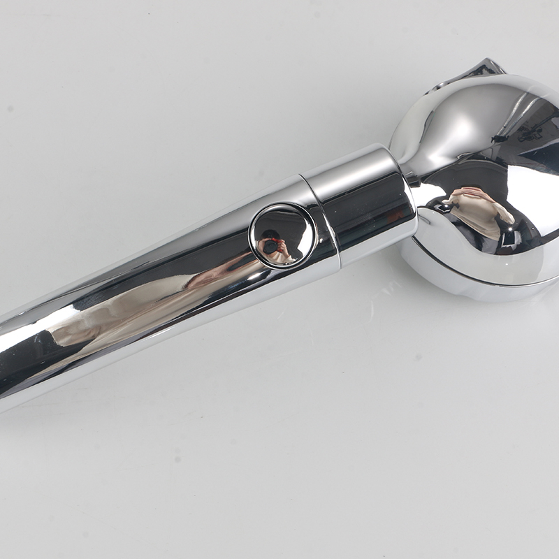 ما الذي يجعل خرطوم الدش المرن المصنوع من الفولاذ المقاوم للصدأ أكثر متانة من الخراطيم العادية؟